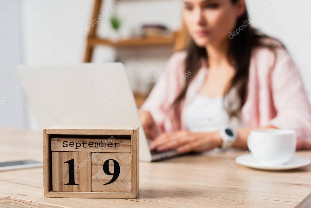 Tabel de registru zilnic al prezențelor
